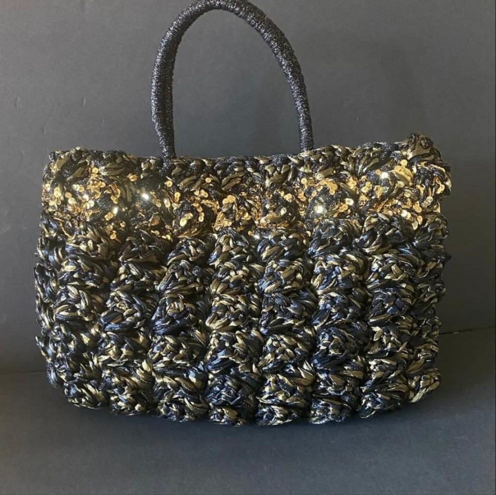 Black/Gold  Lorenza Gandaglio Woven Raffia Gromet Purse Handmade in Italy